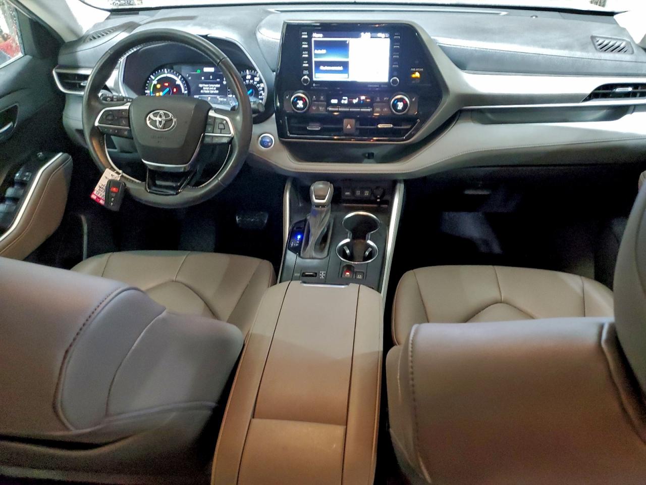 TOYOTA HIGHLANDER HYBRID XLE