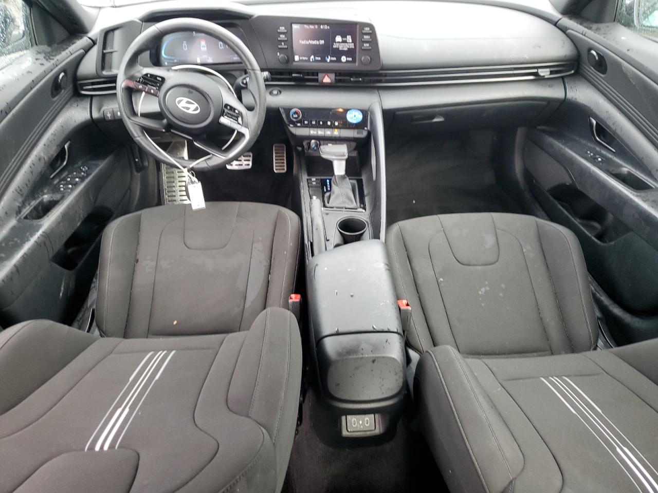 HYUNDAI ELANTRA SEL SPORT