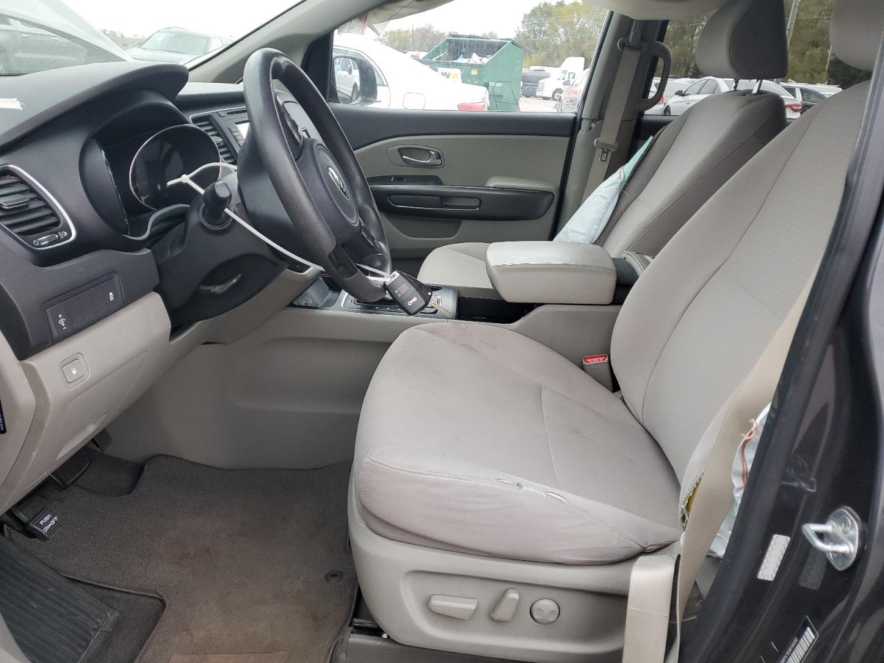 Lot #3298075127 2016 KIA SEDONA LX