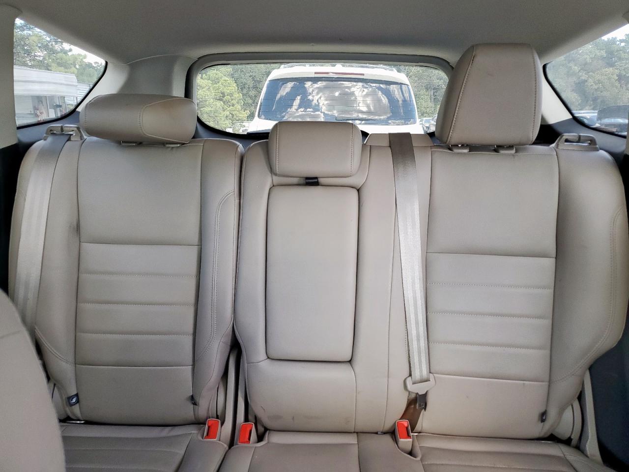 FORD ESCAPE TITANIUM