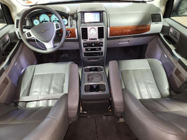 2008 CHRYSLER TOWN & COU #3302923089