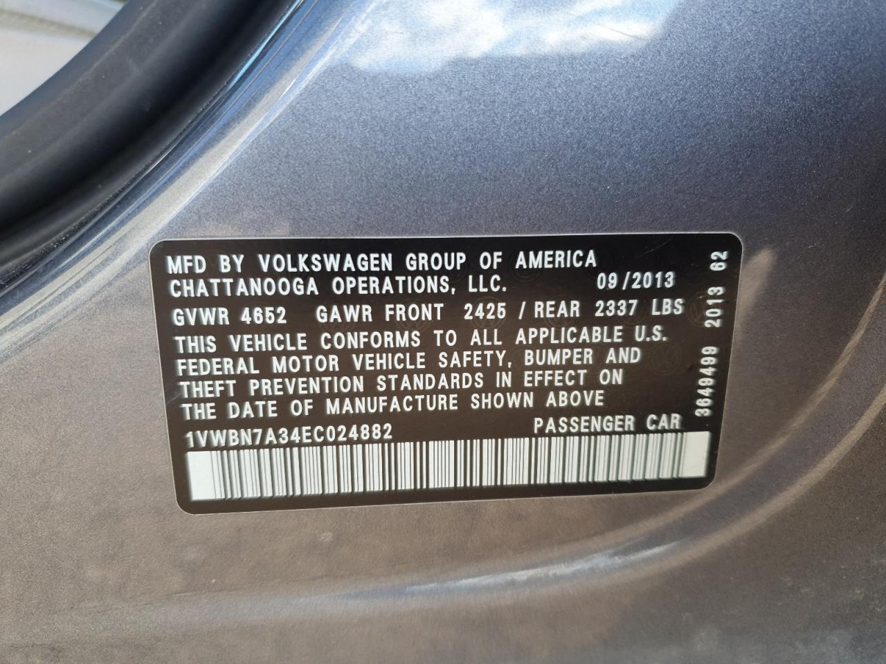 VOLKSWAGEN PASSAT SE