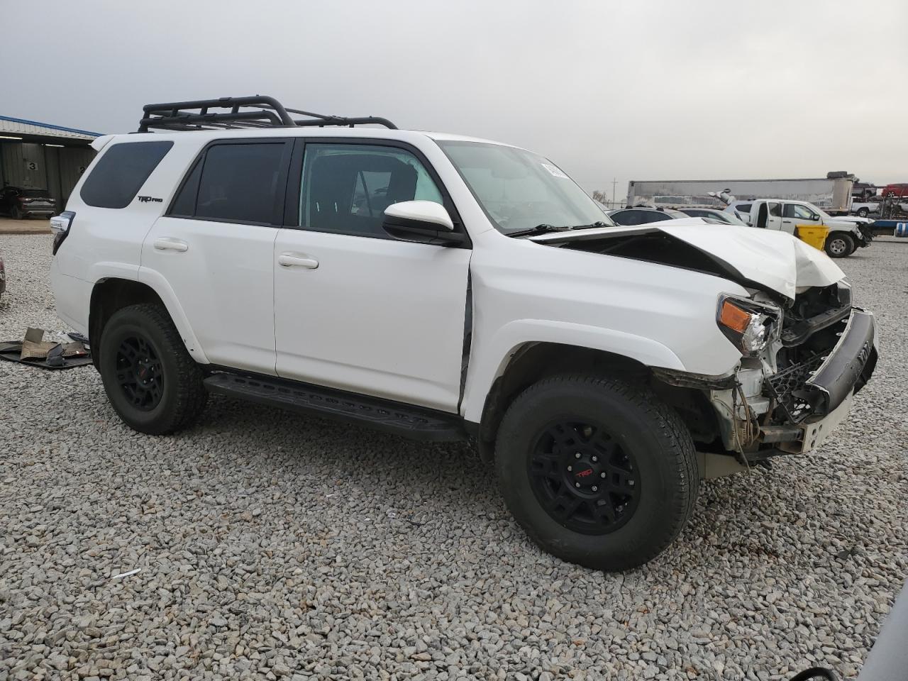 TOYOTA 4RUNNER SR5/SR5 PREMIUM