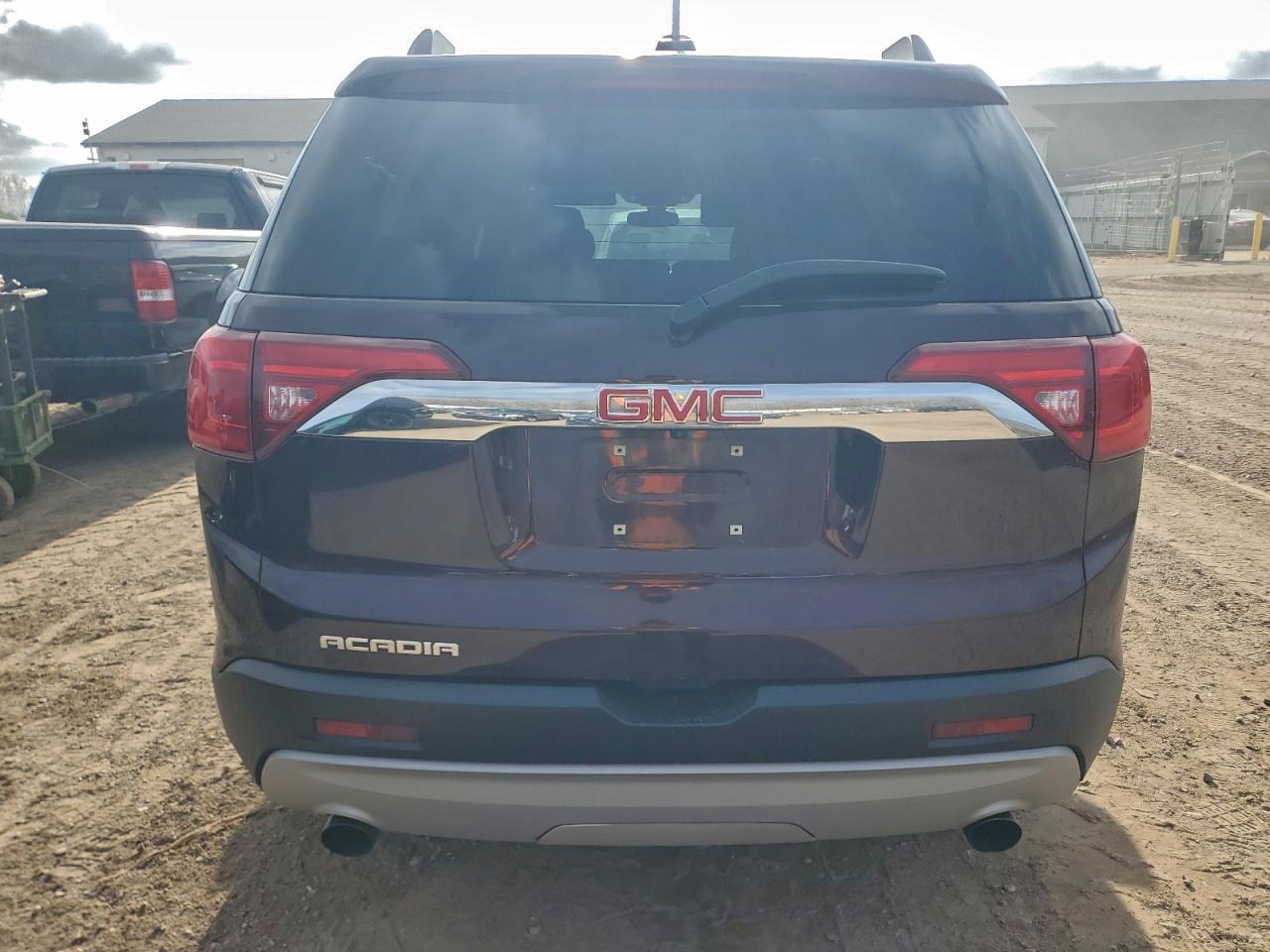 GMC ACADIA SLE