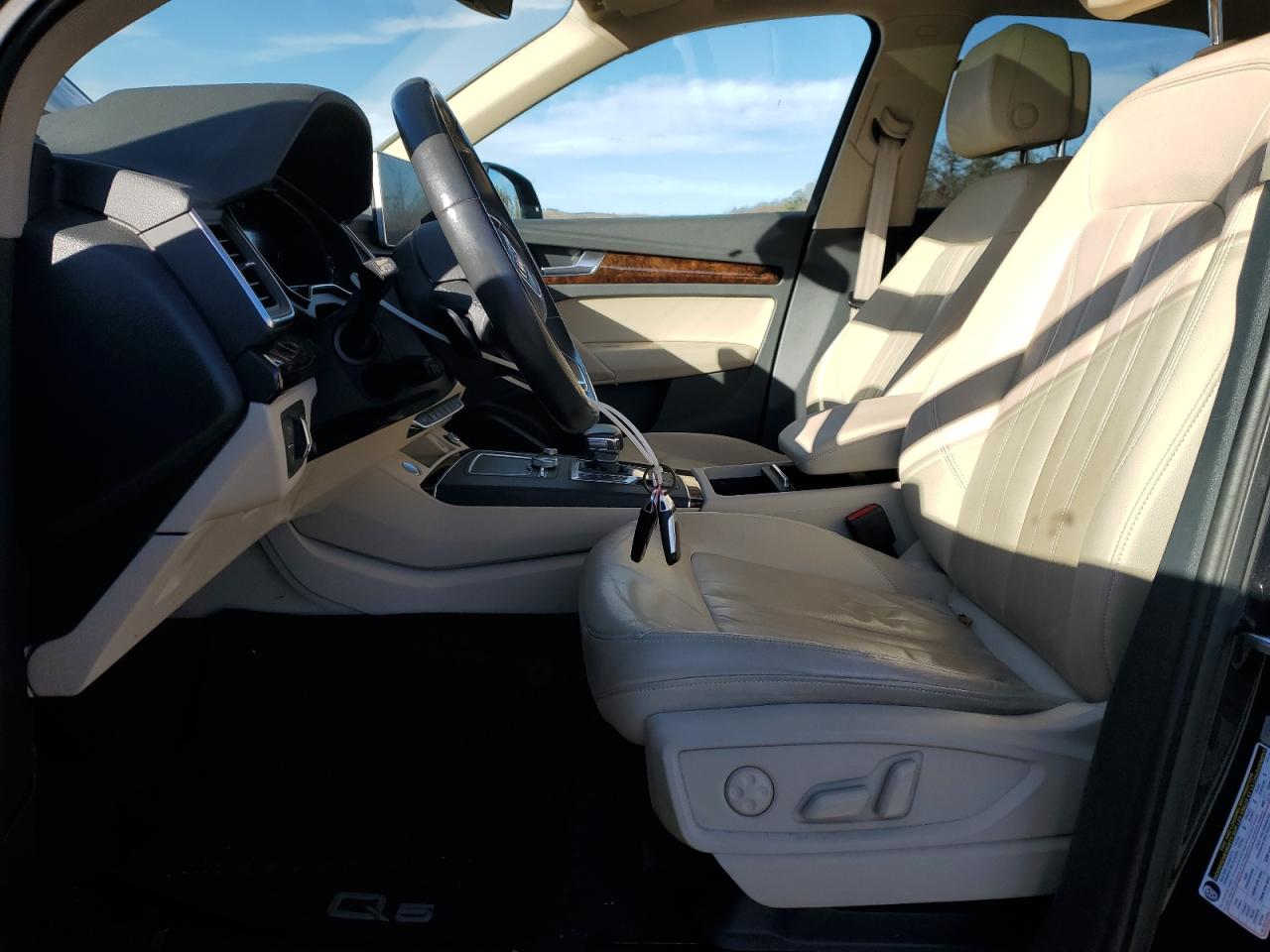 AUDI Q5 PREMIUM PLUS