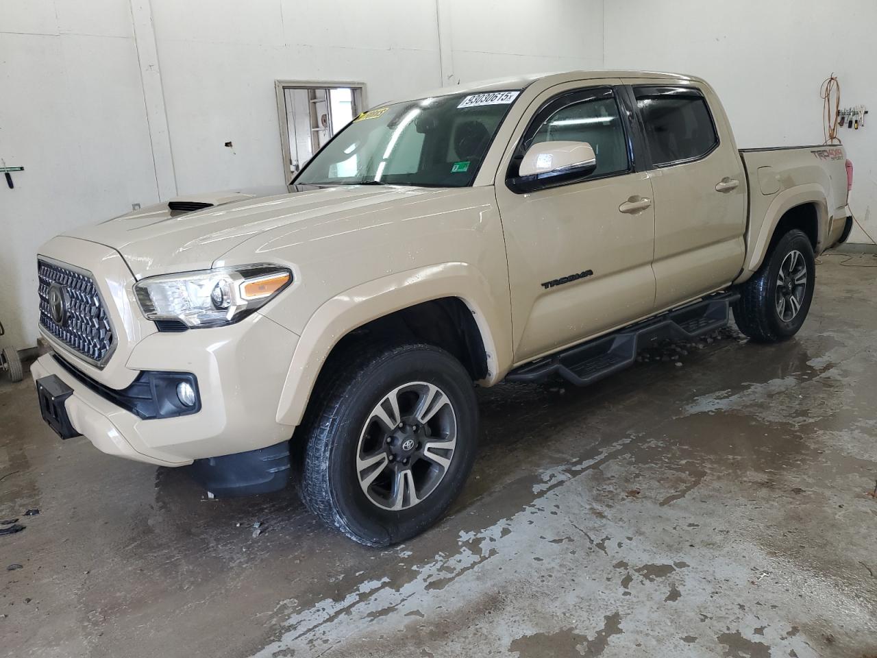 TOYOTA TACOMA DOUBLE CAB