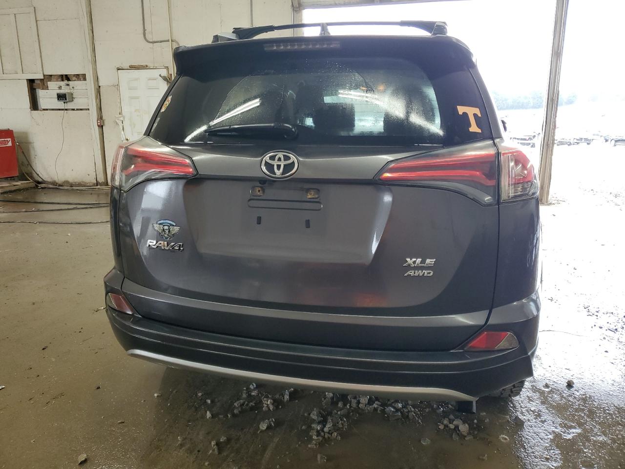 TOYOTA RAV4 ADVENTURE