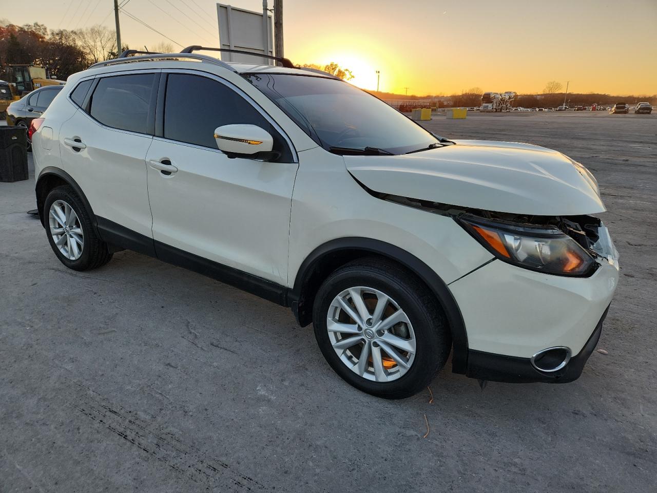 NISSAN ROGUE SPORT S
