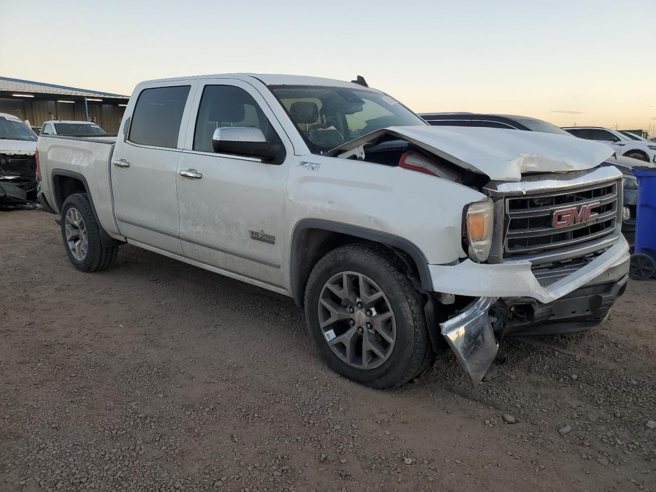 GMC SIERRA K1500 SLT