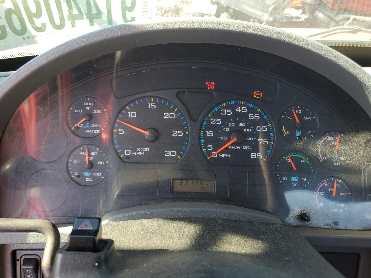 Lot #3285733707 2003 INTERNATIONAL 4400