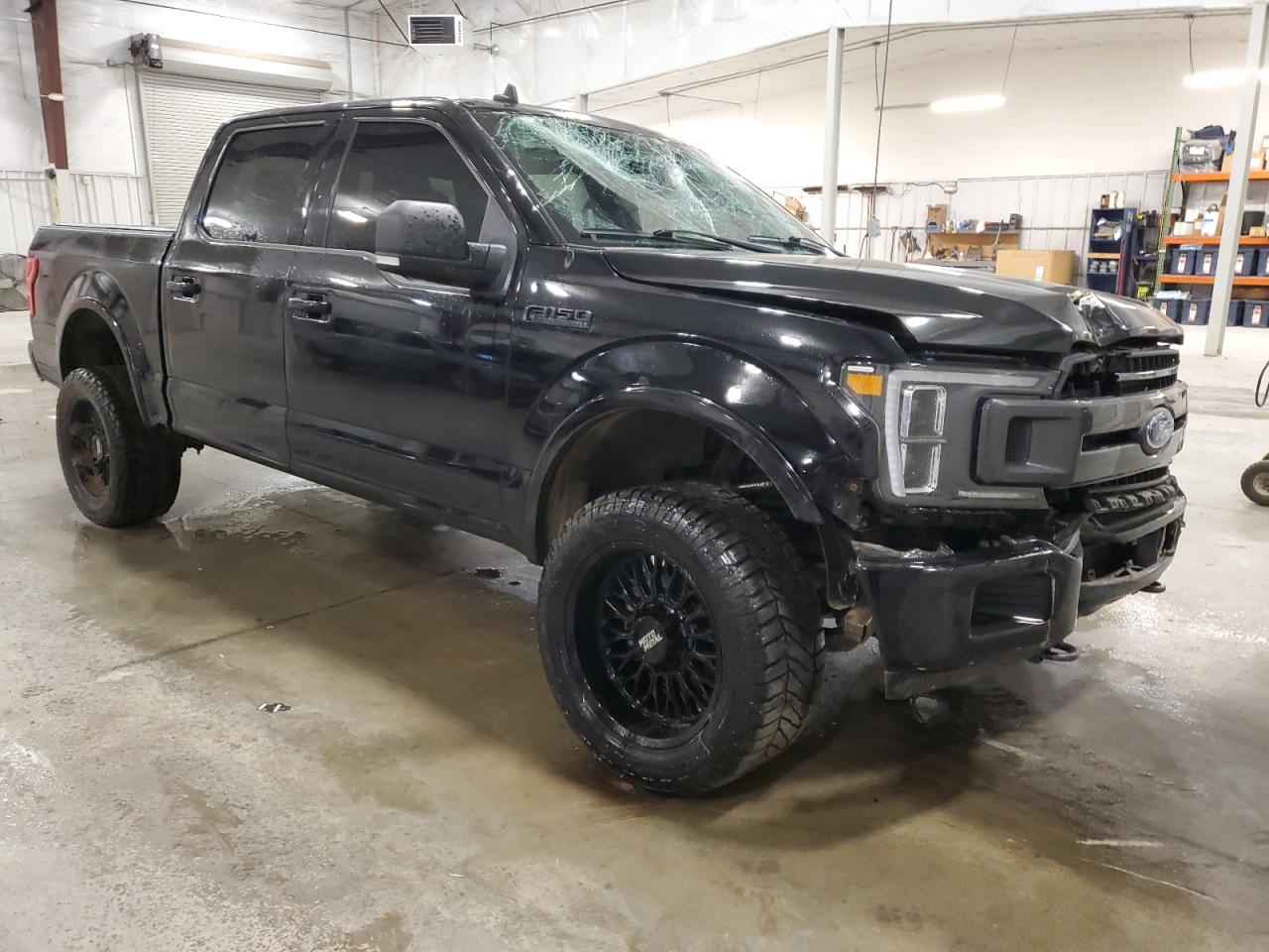FORD F-150 SUPERCREW