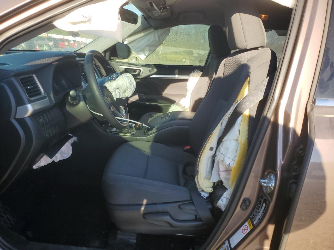 TOYOTA HIGHLANDER LE