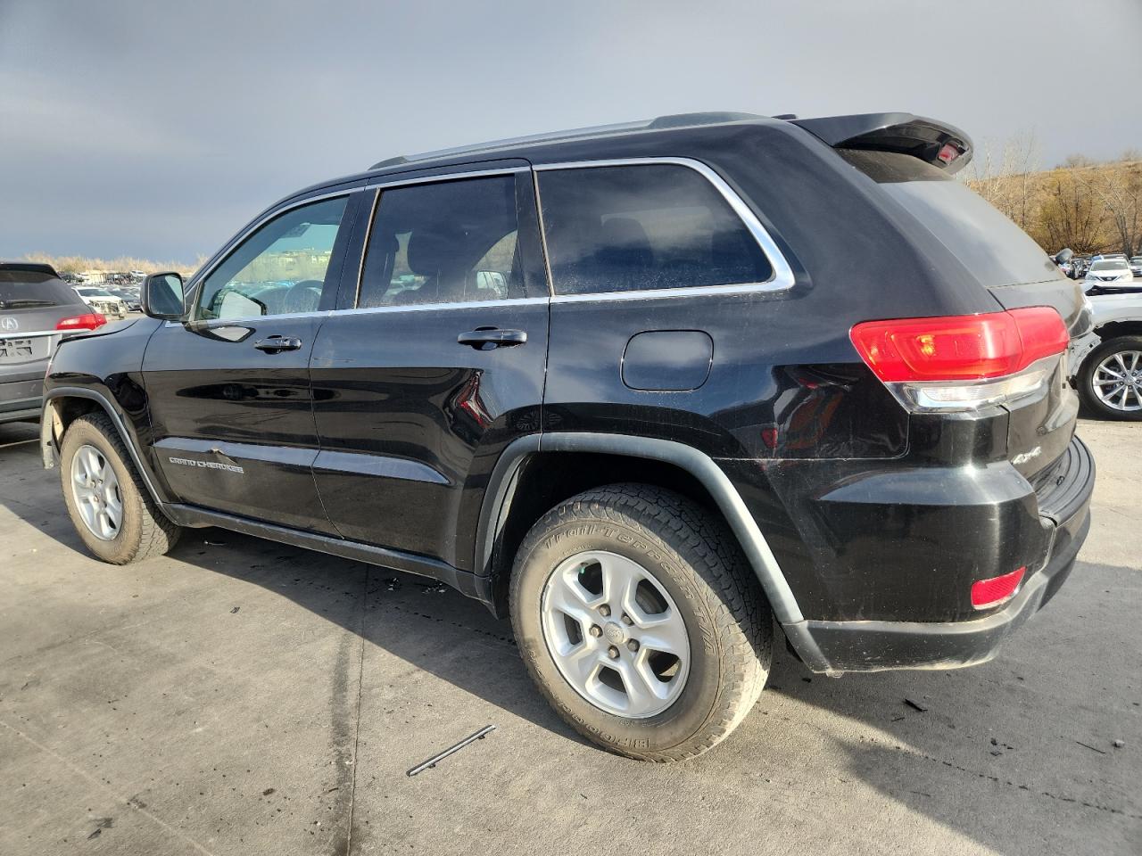 JEEP GRAND CHEROKEE LAREDO