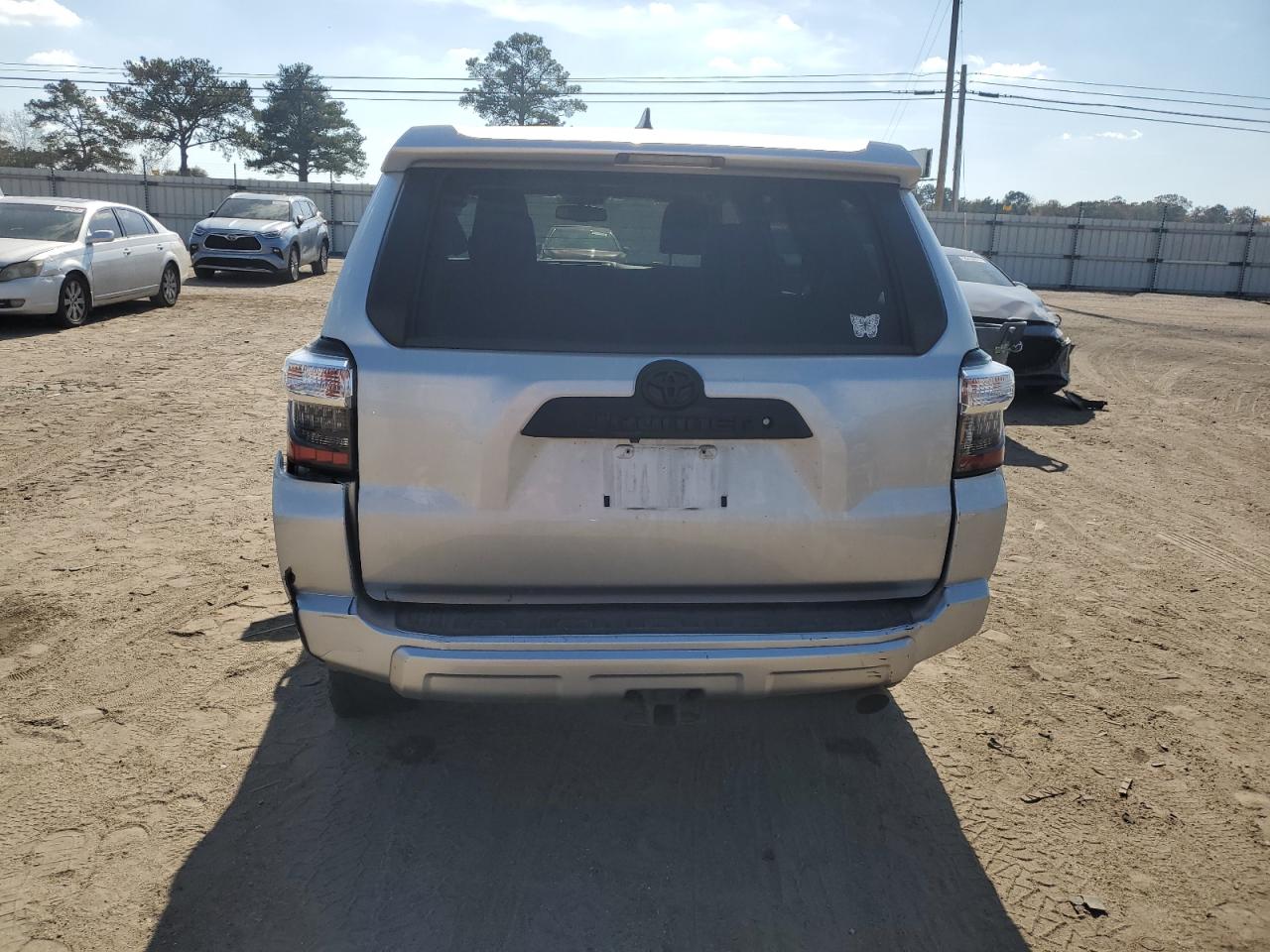 TOYOTA 4RUNNER SR5/SR5 PREMIUM