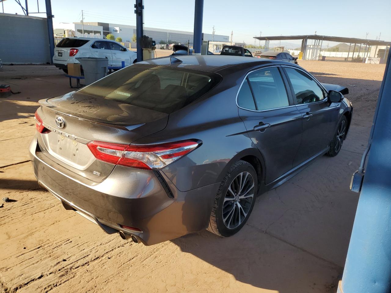 Lot #3302765401 2020 TOYOTA CAMRY SE