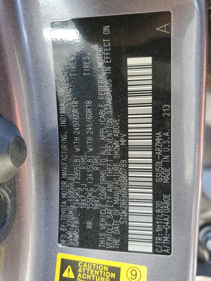 TOYOTA HIGHLANDER SE