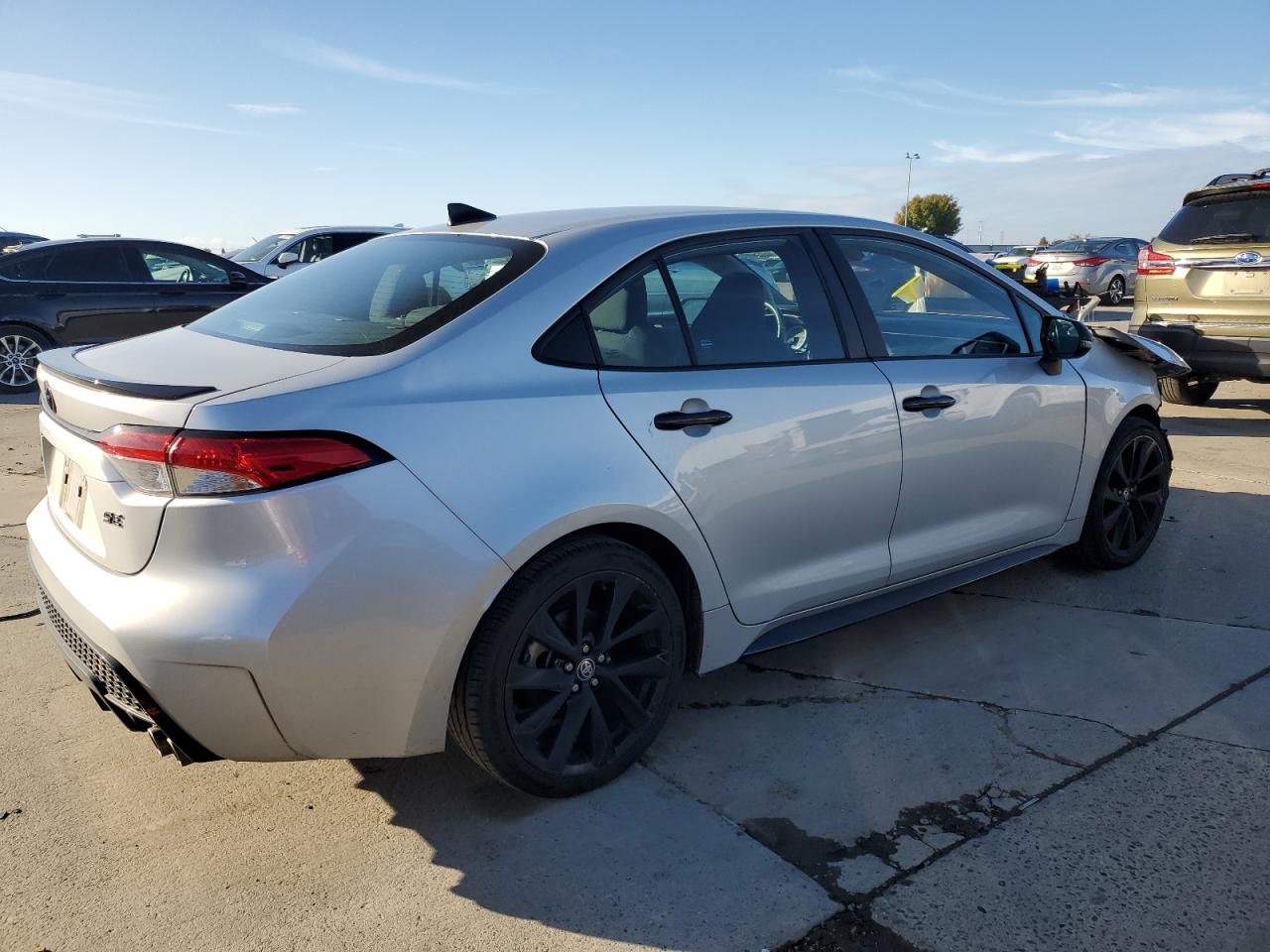 Lot #3304032497 2022 TOYOTA COROLLA SE