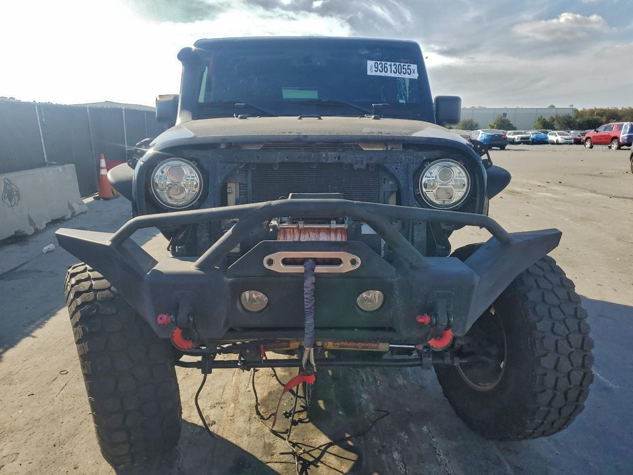 JEEP WRANGLER SAHARA