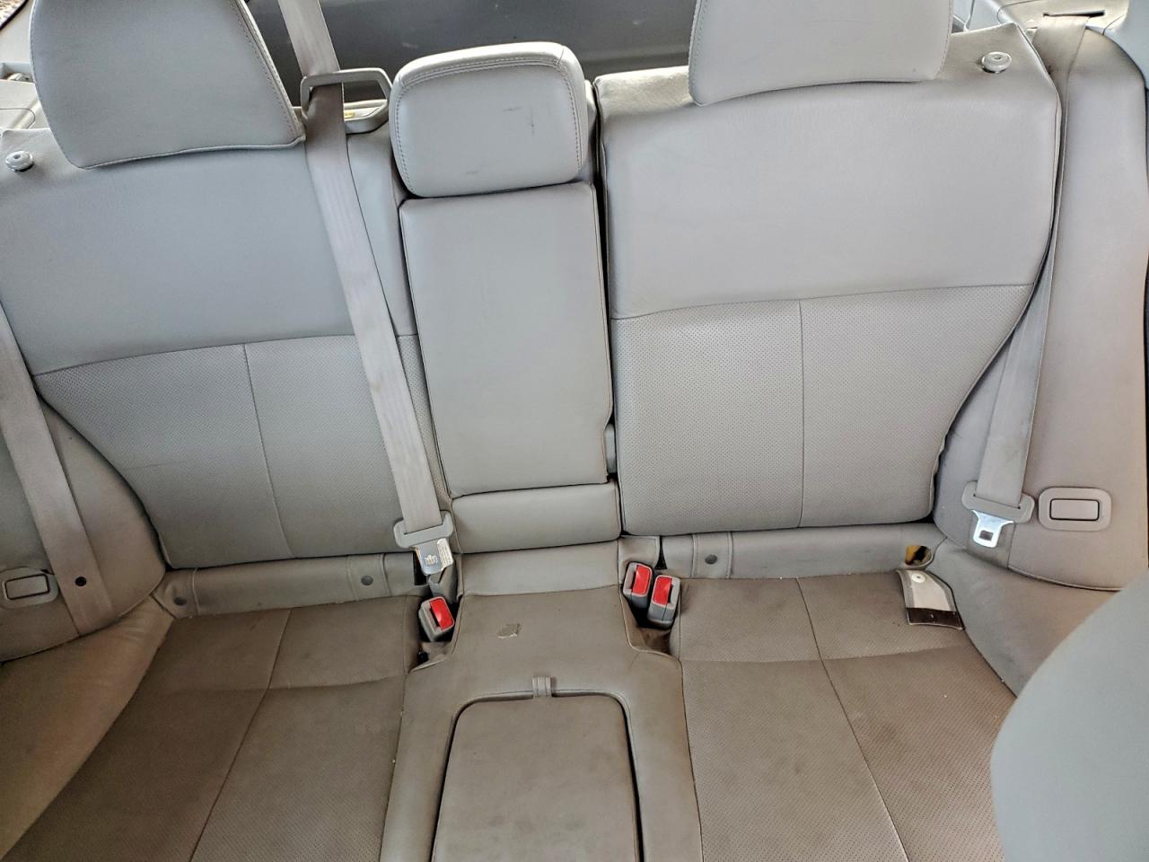 Lot #3316181900 2011 SUBARU FORESTER L