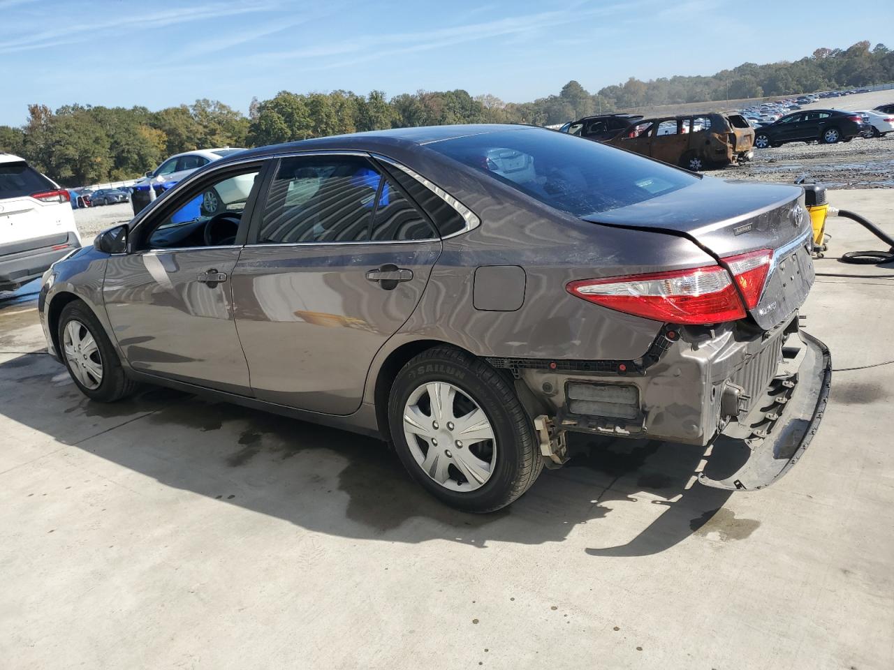TOYOTA CAMRY LE