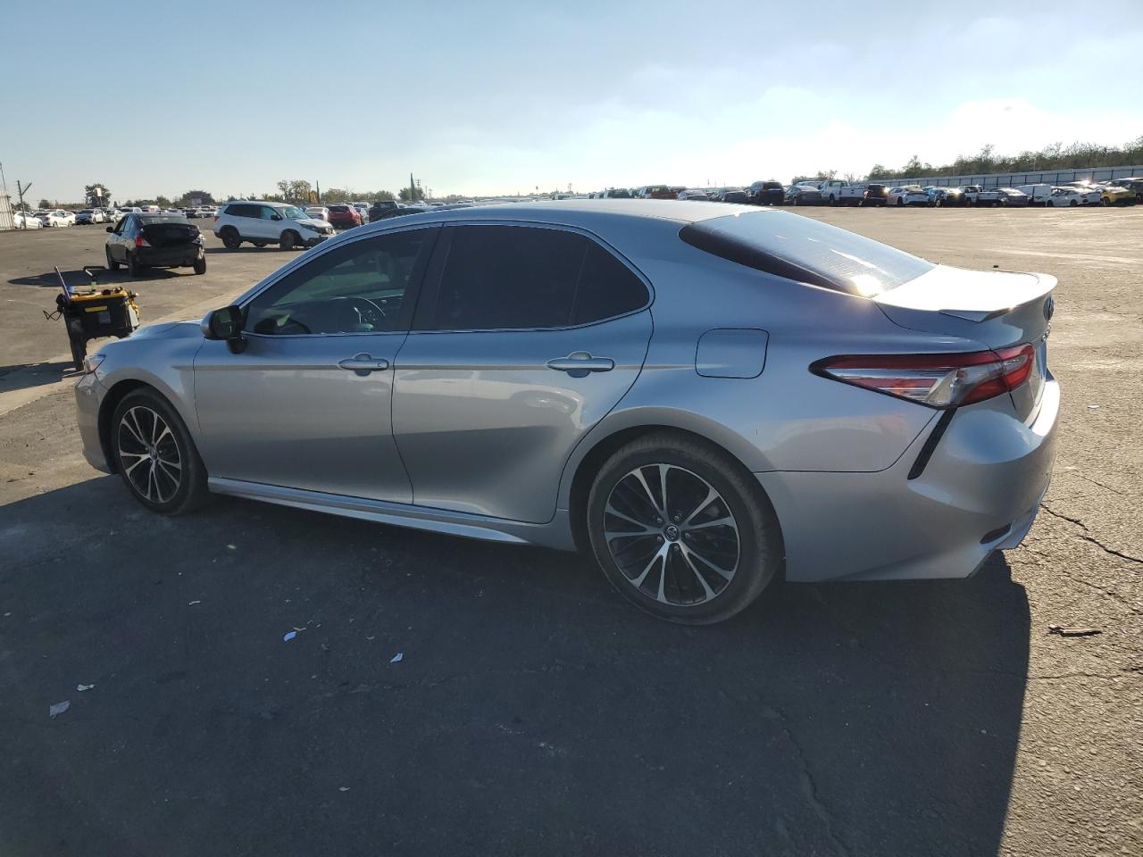 TOYOTA CAMRY L