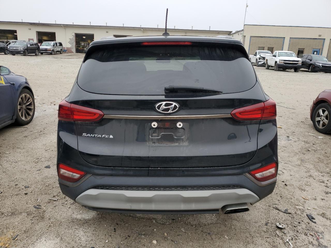 HYUNDAI SANTA FE SE