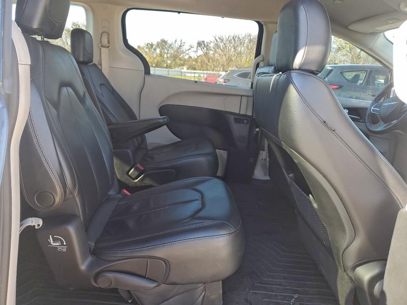 2017 CHRYSLER PACIFICA T #3297043548