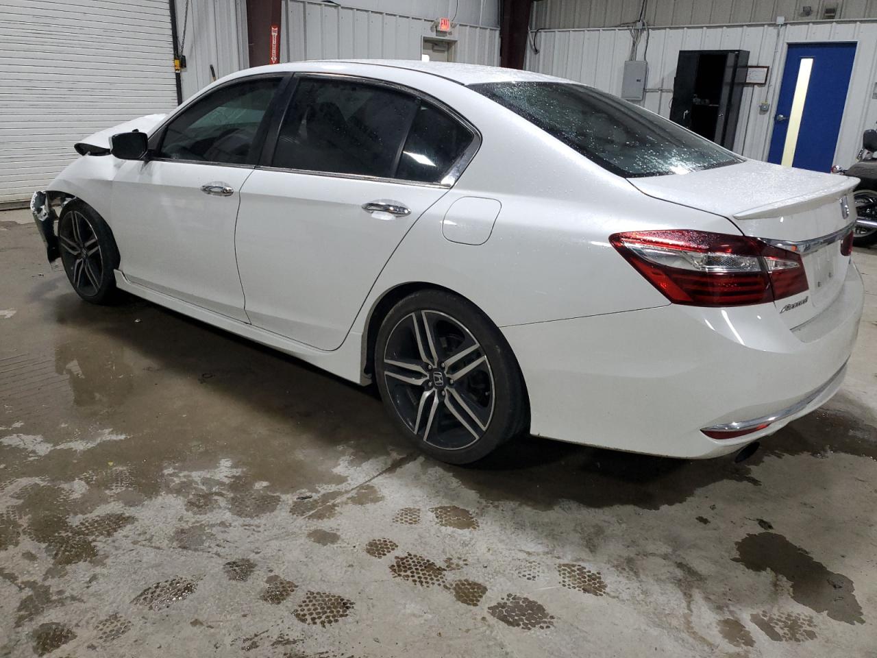 Lot #3315988108 2017 HONDA ACCORD SPO