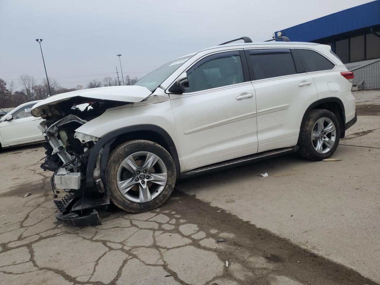 TOYOTA HIGHLANDER LIMITED