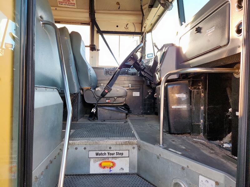 2012 BLUE BIRD SCHOOL BUS #3305292301