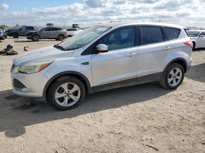 Global Auto Auctions: 2016 FORD ESCAPE SE