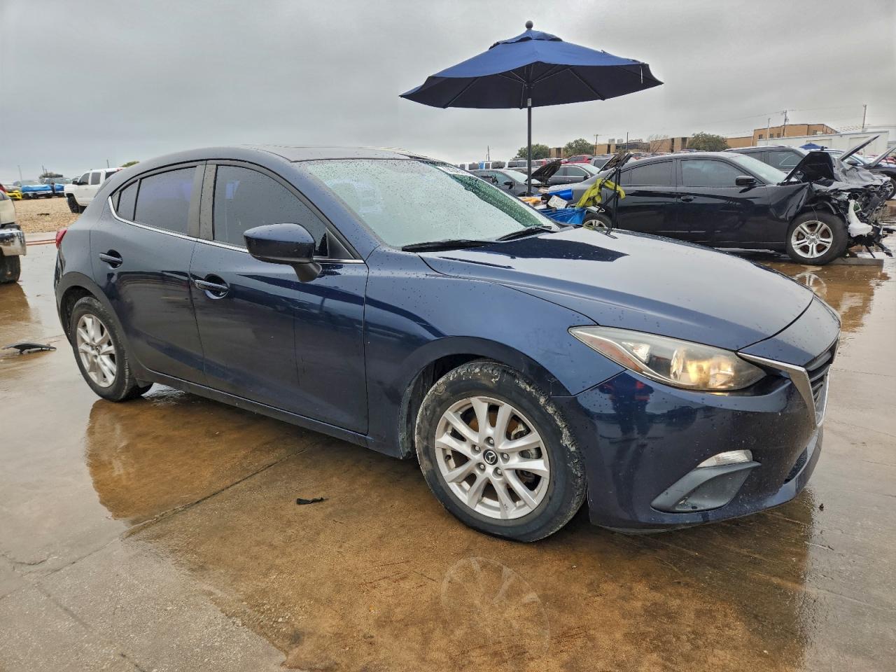 MAZDA 3 GRAND TOURING