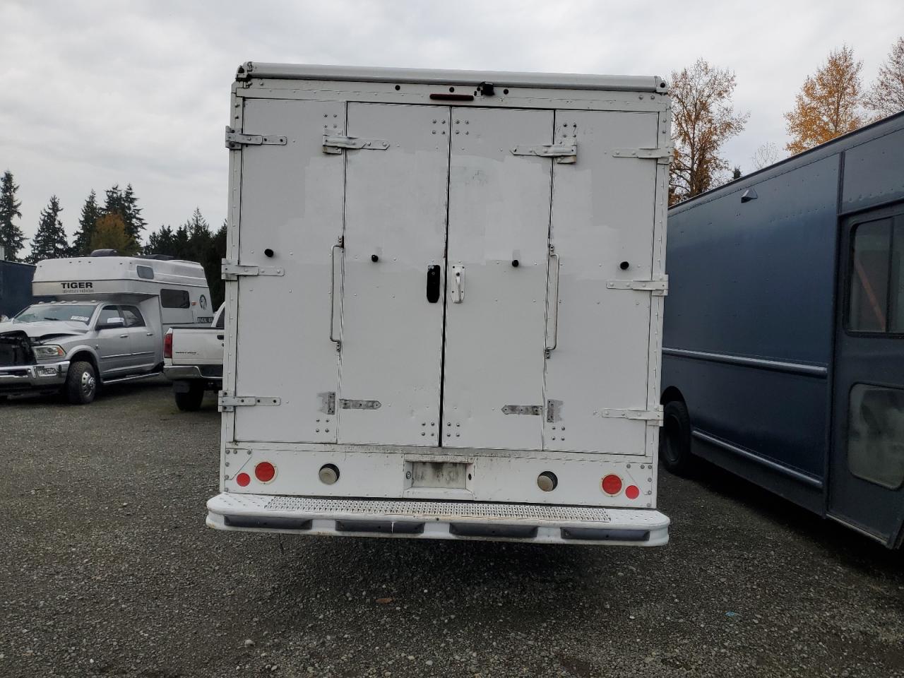 Lot #3292318296 2013 FORD F59