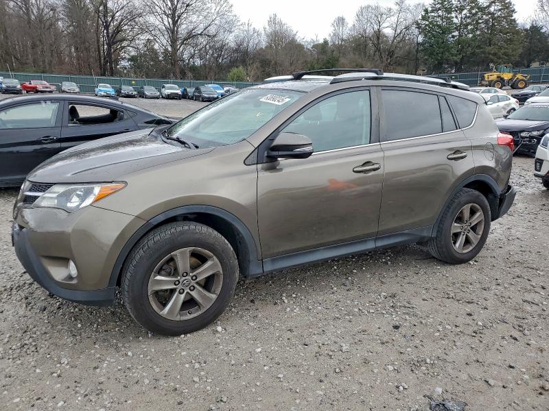2015 TOYOTA RAV4 XLE #3312652163