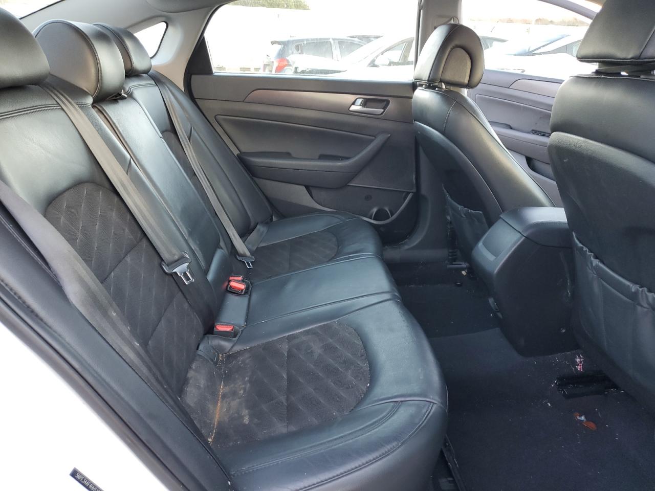 HYUNDAI SONATA SPORT