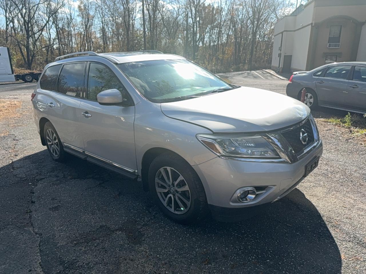 NISSAN PATHFINDER S