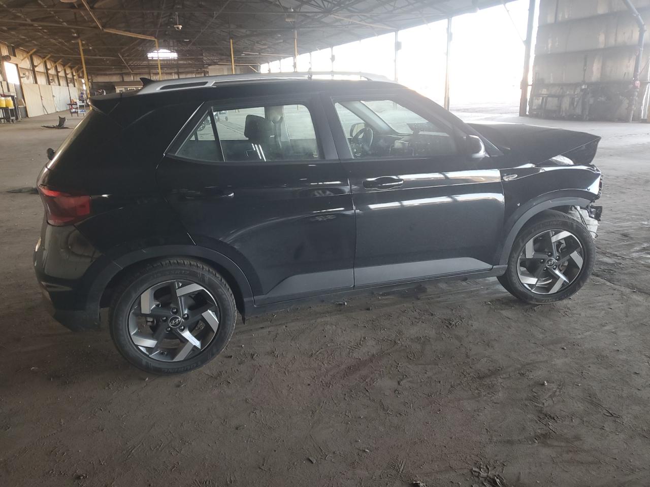 Lot #3308558550 2022 HYUNDAI VENUE SEL