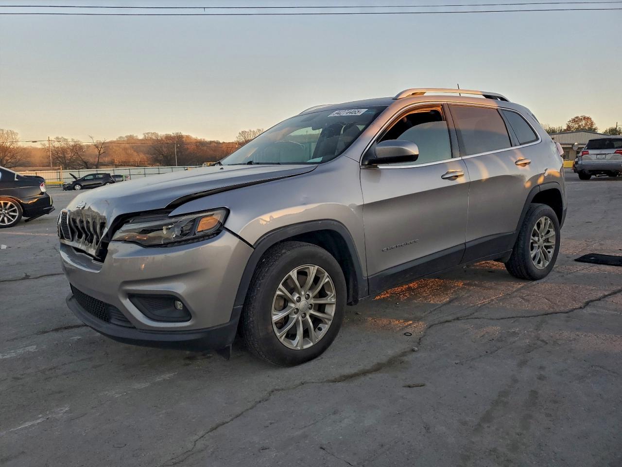 JEEP GRAND CHEROKEE LATITUDE