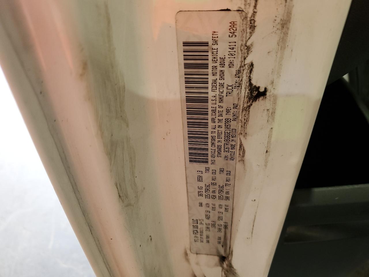 RAM PROMASTER 1500 HIGH