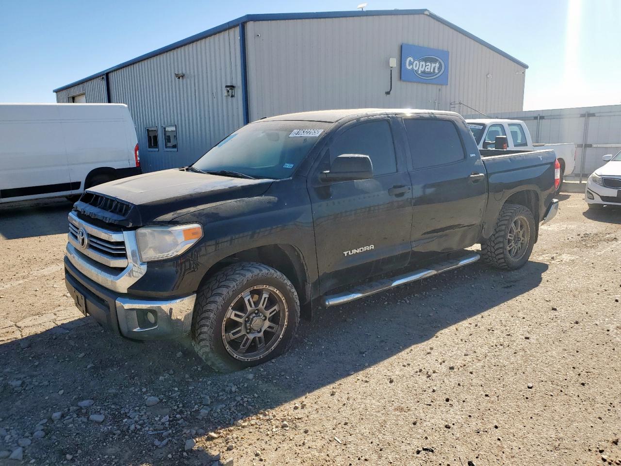 TOYOTA TUNDRA CREWMAX SR5