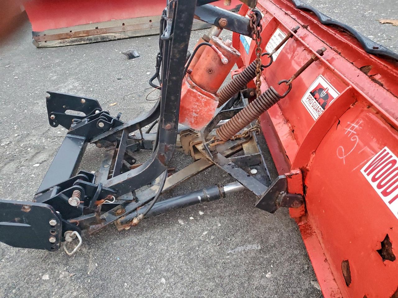 Lot #3296995815 2011 WEST TEXAS SNOWPLOW