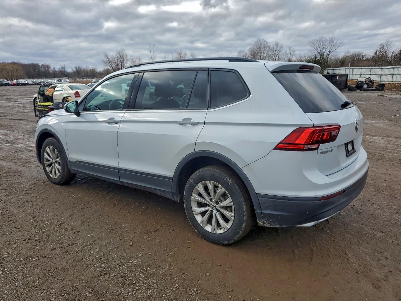 VOLKSWAGEN TIGUAN S