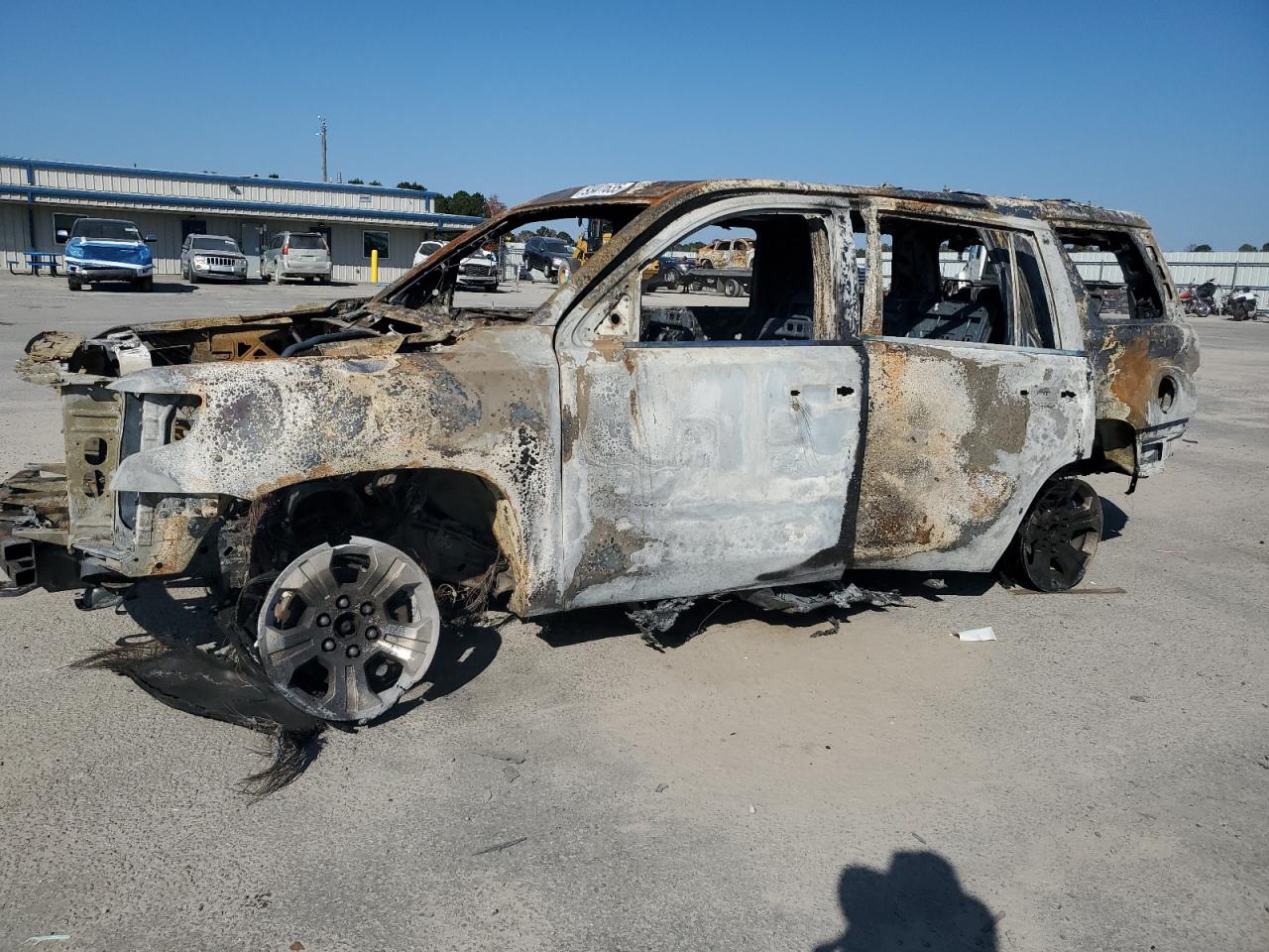 CHEVROLET TAHOE K1500 LT