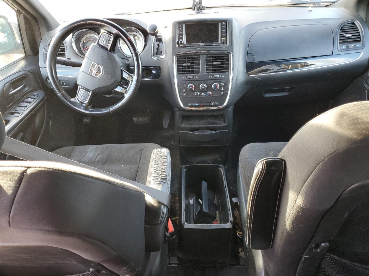 DODGE GRAND CARAVAN SE