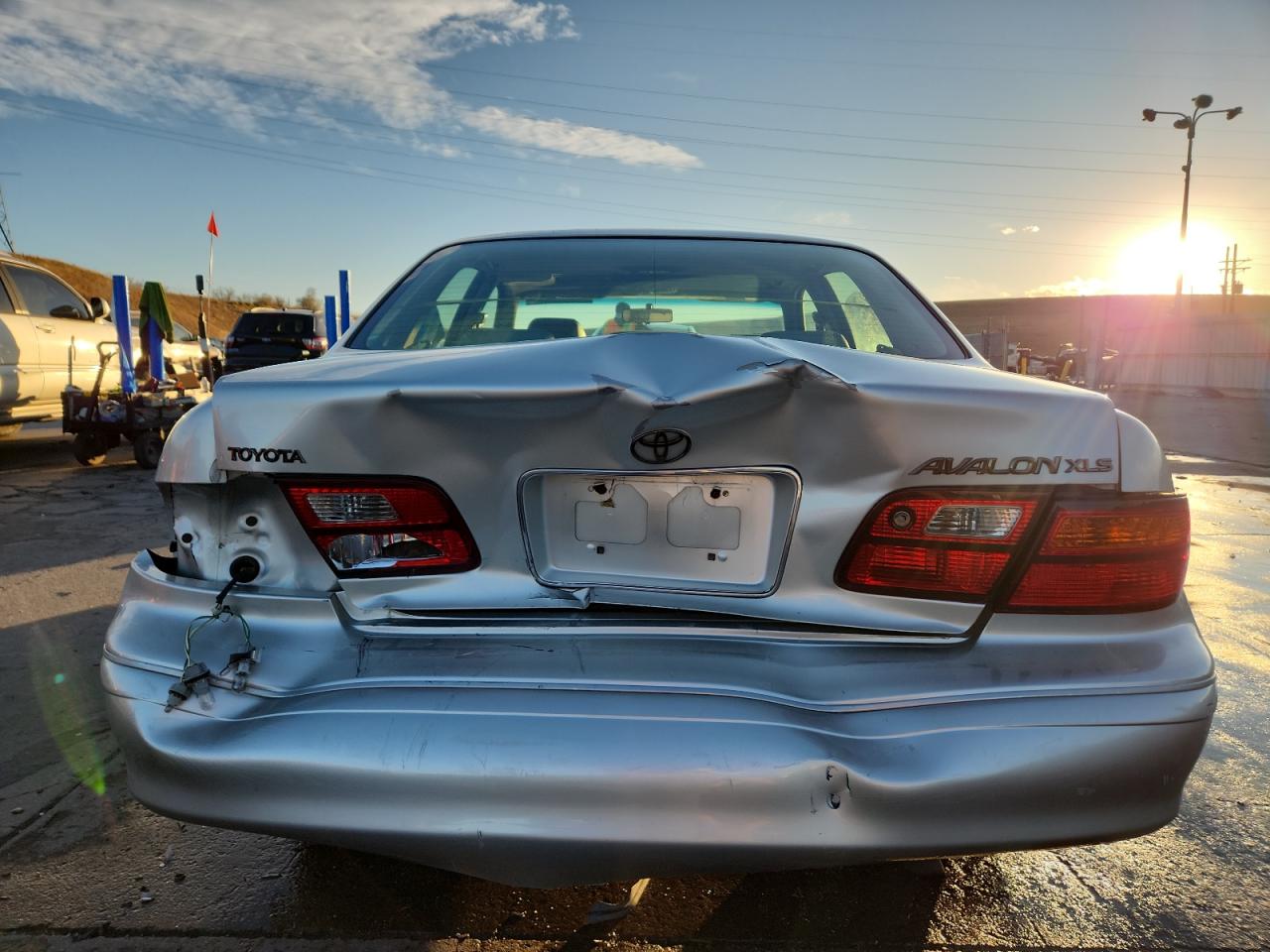 Lot #3285016935 1999 TOYOTA AVALON XL