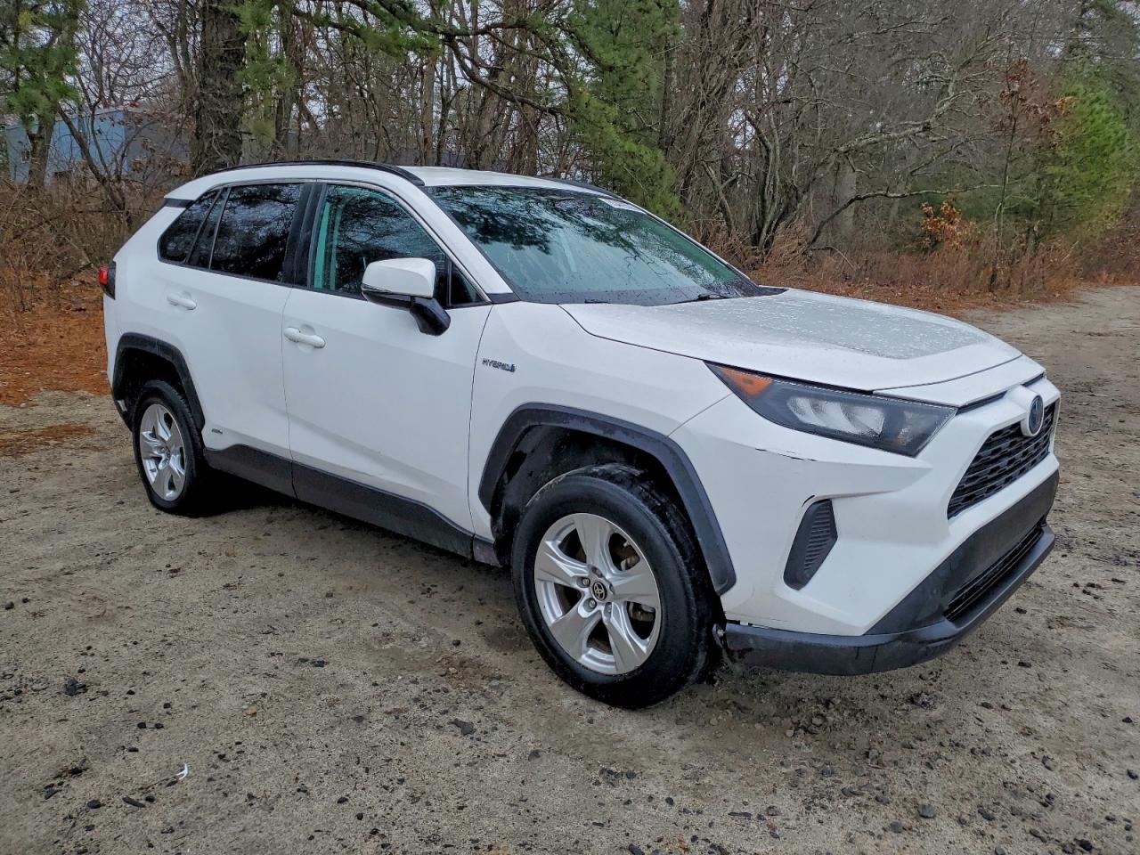 TOYOTA RAV4 LE