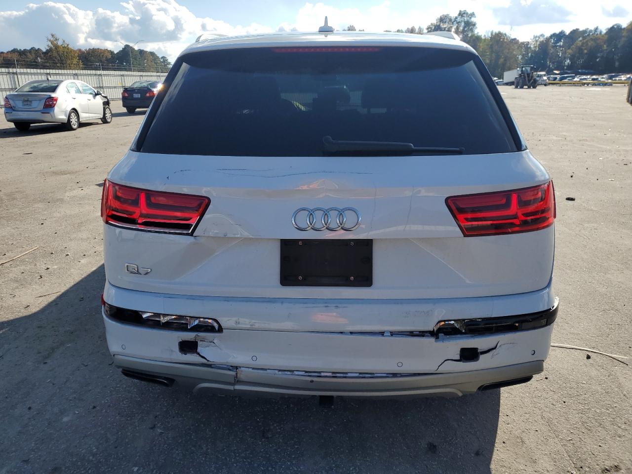 AUDI Q7 PREMIUM PLUS