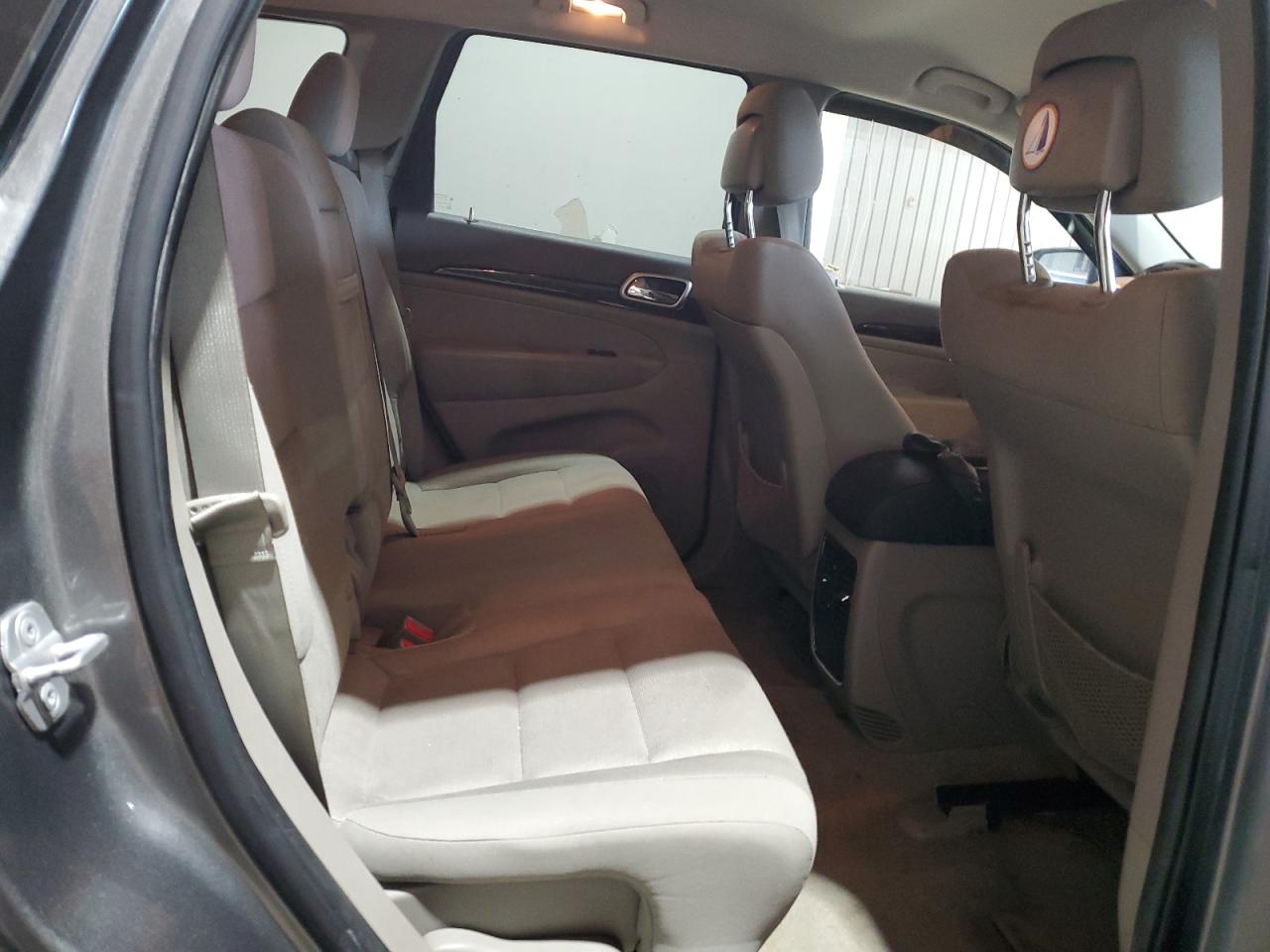 JEEP GRAND CHEROKEE LAREDO