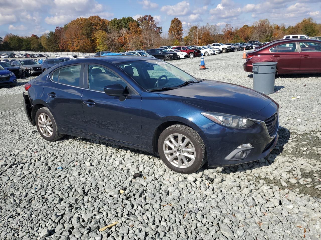 MAZDA 3 GRAND TOURING