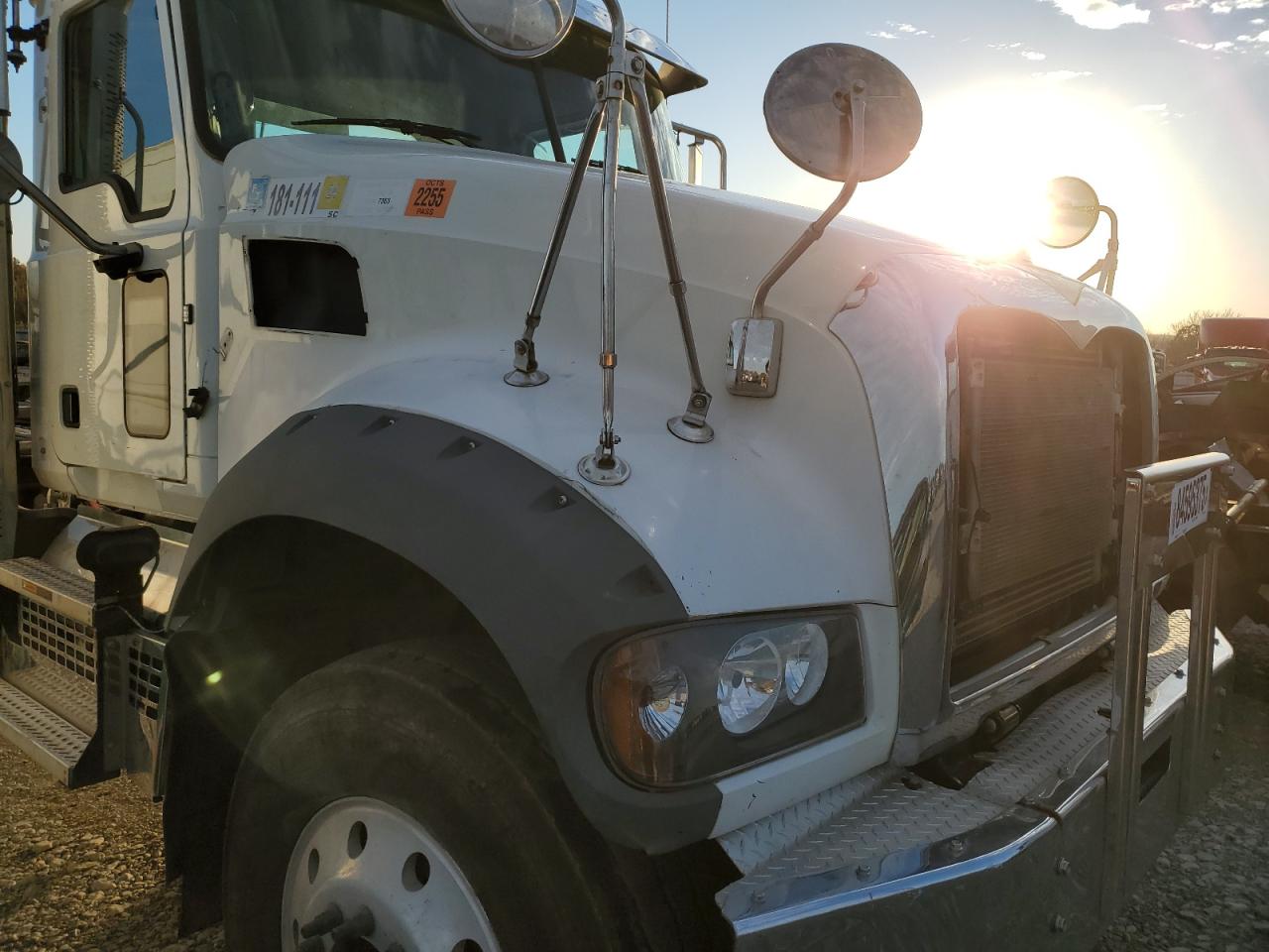 Lot #3285660635 2020 MACK GRANITE